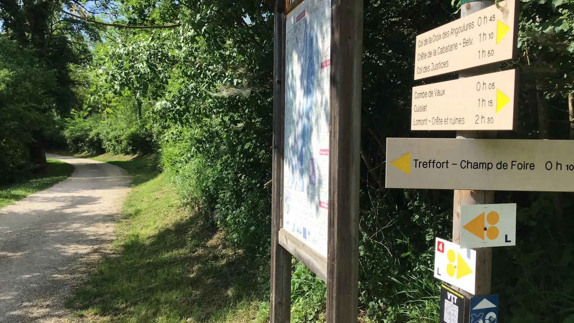 Chambre D Hote Lucye Treffort  Franciaország