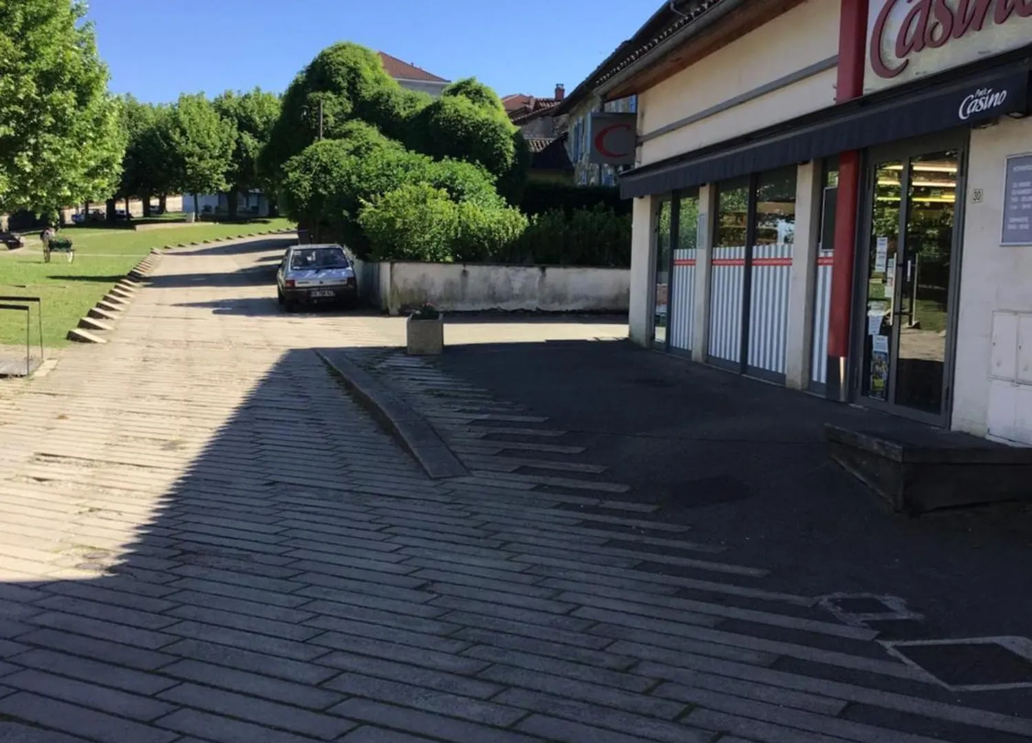 Chambre D Hote Lucye Treffort  Panzió