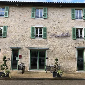 L'embellie Hotel
